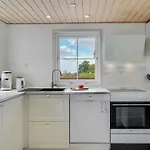 Сasa de vacaciones Tana - 5m From The Sea By Interhome *