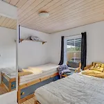 Tana - 5m From The Sea By Interhome Сasa de vacaciones Abyskov