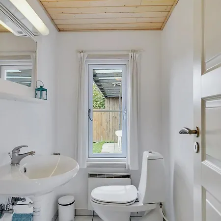 Tana - 5m From The Sea By Interhome Сasa de vacaciones